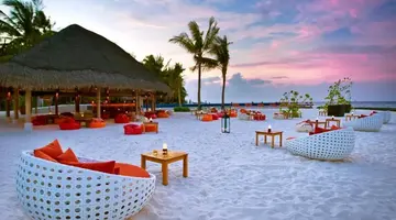Niva Kuramathi Maldives