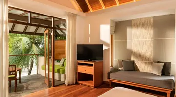 Niva Kurumba Maldives