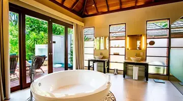 NIVA LABRIZ SEYCHELLES