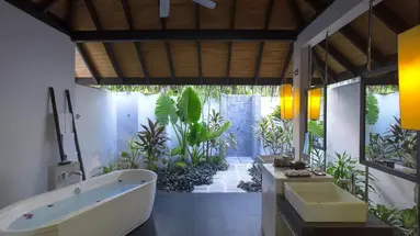 Niva Velassaru Maldives