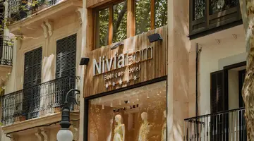 Nivia Born Boutique Hotel