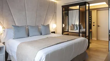 Nivia Born Boutique Hotel