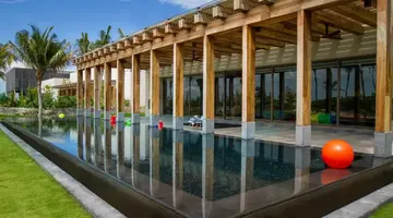 Nizuc Resort & Spa