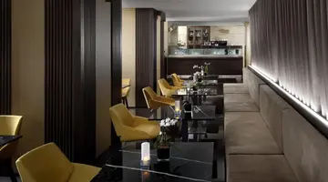 NJV Athens Plaza
