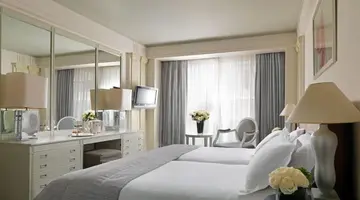 NJV Athens Plaza
