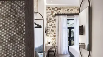 NLH Monastiraki