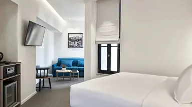 NLH Monastiraki