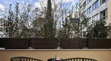 NLH Monastiraki
