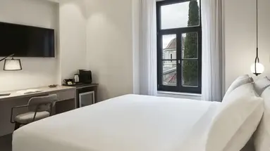 NLH Monastiraki