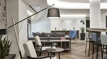 NLH Monastiraki
