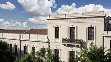 NLH Monastiraki