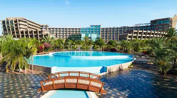 NOAH'S ARK DELUXE HOTEL & SPA