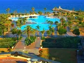 Noah s Ark Deluxe Hotel & Spa