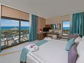 Noah s Ark Deluxe Hotel & Spa