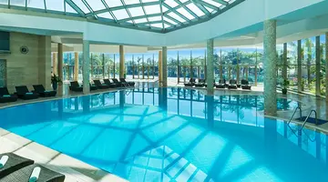 NOAH'S ARK DELUXE HOTEL & SPA