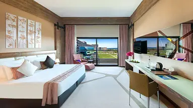 NOAH'S ARK DELUXE HOTEL & SPA