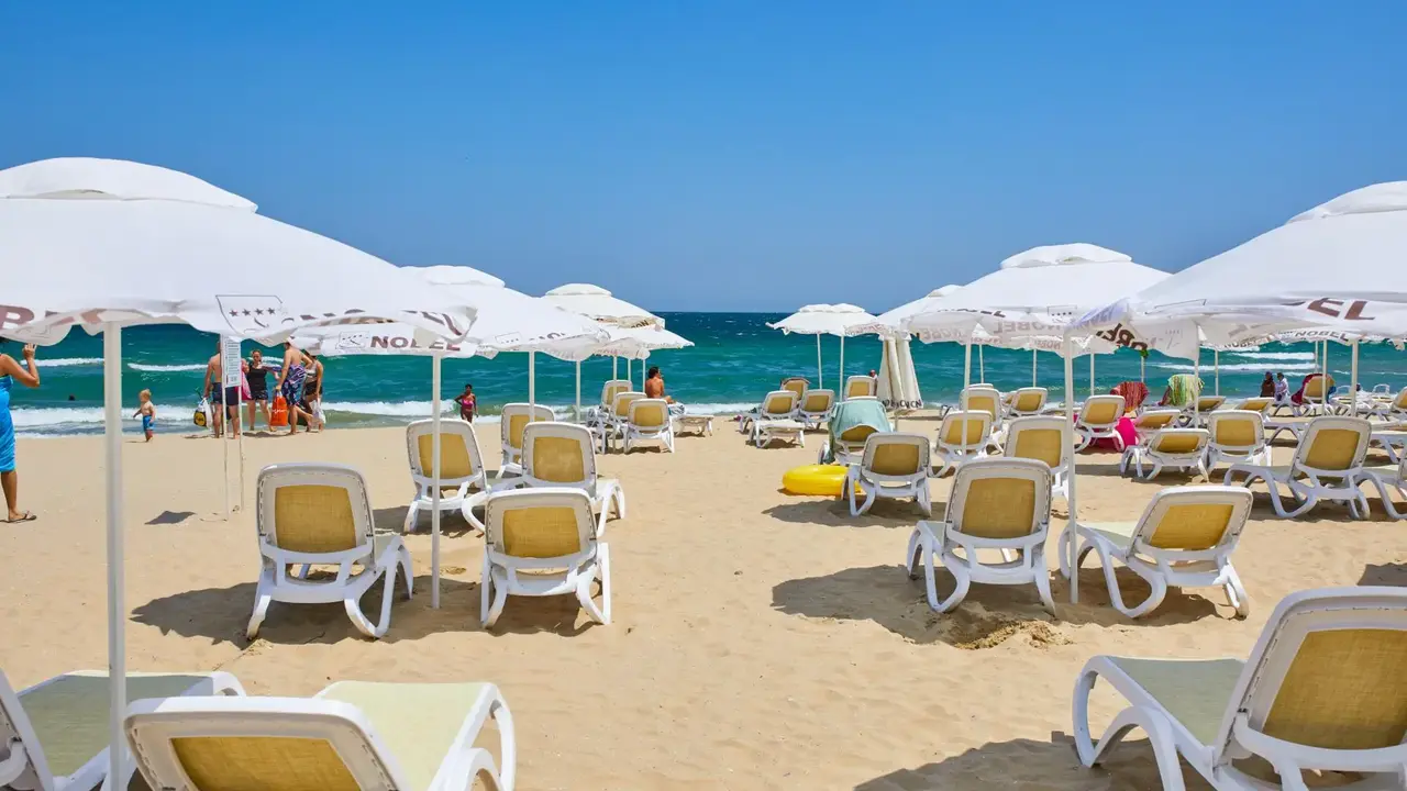 Nobel Ultra All Inclusive - Free Beach Access
