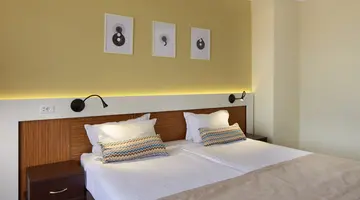 Nobel Ultra All Inclusive - Free Beach Access
