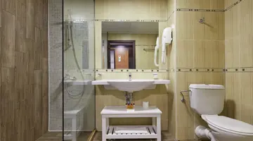 Nobel Ultra All Inclusive - Free Beach Access