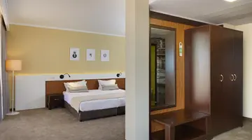 Nobel Ultra All Inclusive - Free Beach Access