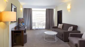 Nobel Ultra All Inclusive - Free Beach Access