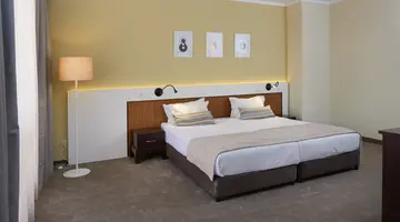 Nobel Ultra All Inclusive - Free Beach Access