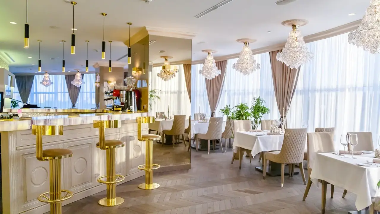 Nobil Luxury Boutique Hotel