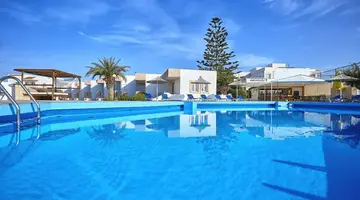 Noble Hotel and Suites