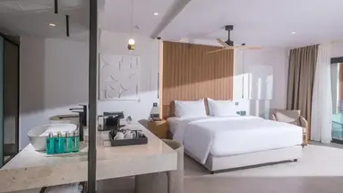 Noble Hotel and Suites