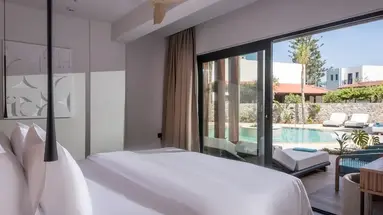 Noble Hotel and Suites