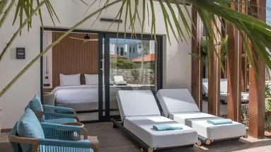 Noble Hotel and Suites