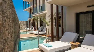 Noble Hotel and Suites