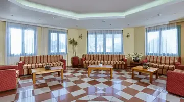 Noble Hotel and Suites