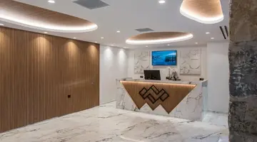 Noble Hotel and Suites