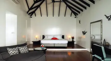 Noku Maldives, Vignette Collection