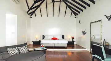 NOKU MALDIVES, VIGNETTE COLLECTION