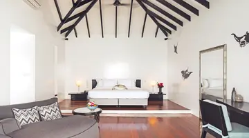 NOKU MALDIVES, VIGNETTE COLLECTION