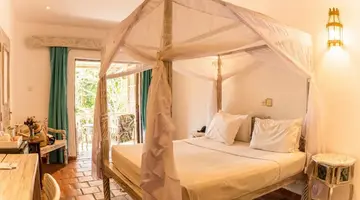 Nomad Beach resort