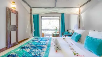 Nomad Beach resort