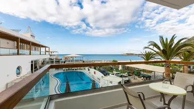 NOSTOS BEACH BOUTIQUE HOTEL