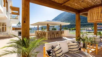 NOSTOS BEACH BOUTIQUE