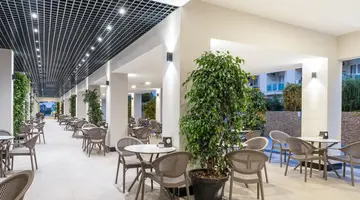 Nova Life Hotel