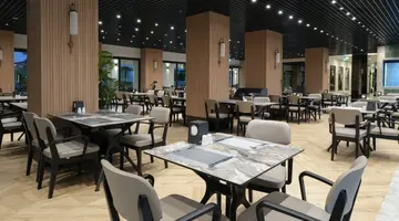 NOVA LIFE HOTEL