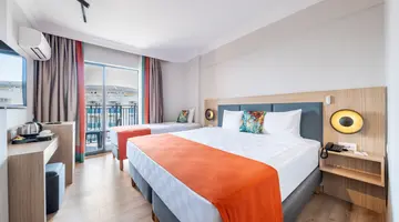 NOVA LIFE HOTEL