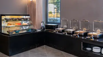 NOVA LIFE HOTEL