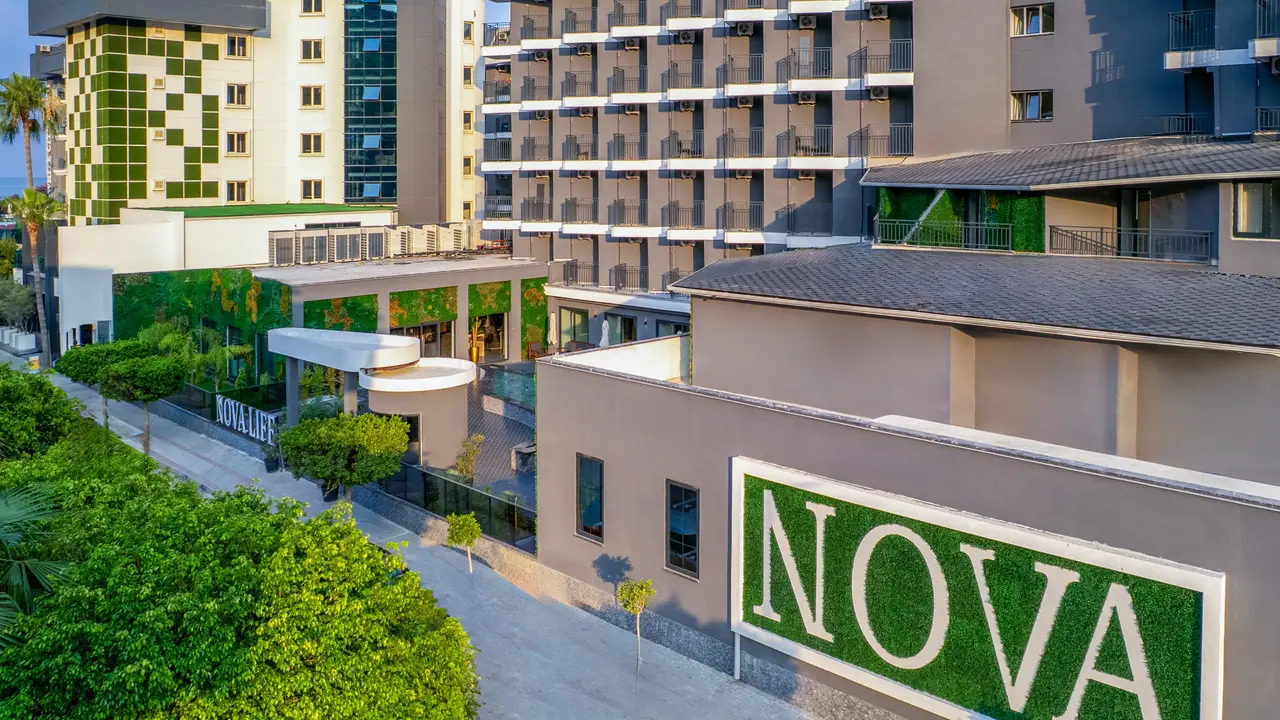 NOVA LIFE HOTEL