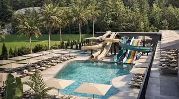 Nova Life Hotel
