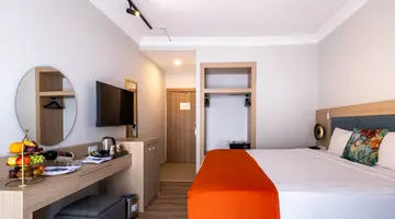 NOVA LIFE HOTEL