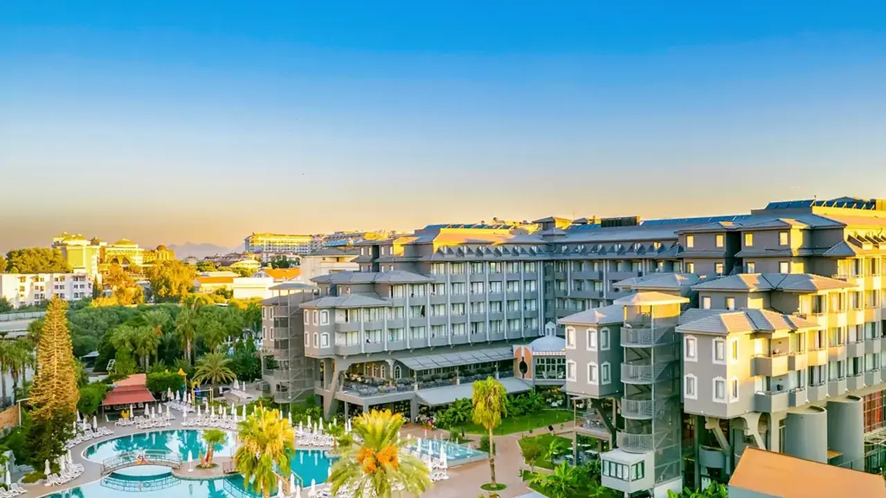 NOVA PARK HOTEL