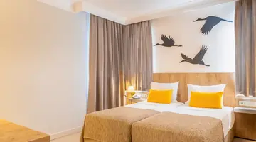 NOVA PARK HOTEL